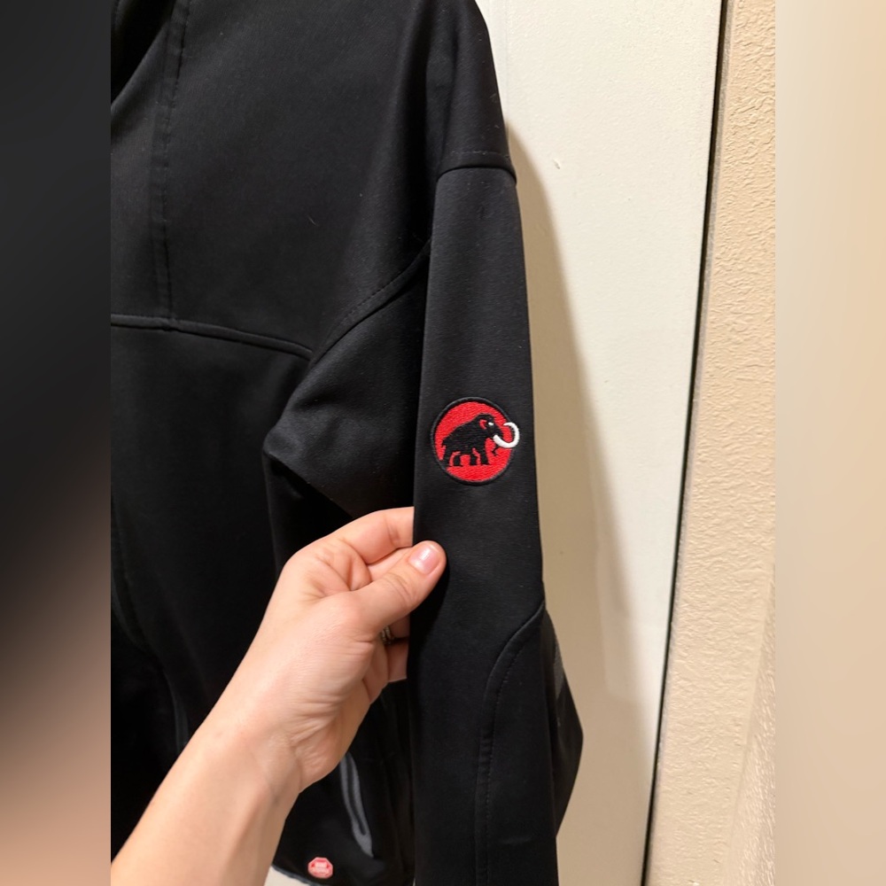 Mammut Ultimate Softshell Jacket Wind Stopper , s… - image 8